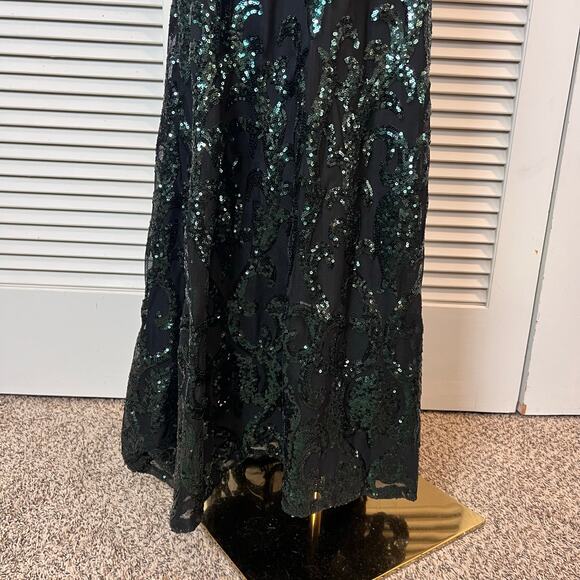 Windsor Emerald Green Sequin Maxi Dress Medium Open Back Formal Gown - Picture 11 of 13